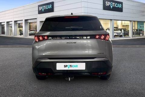 Peugeot 5008 Hybrid 1.2 107KW Allure eDCS6