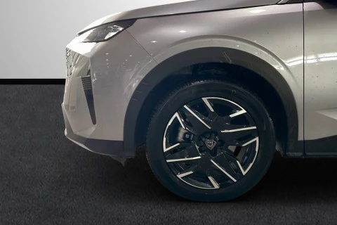 Peugeot 5008 Hybrid 1.2 107KW Allure eDCS6