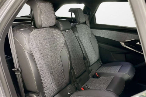 Peugeot 5008 Hybrid 1.2 107KW Allure eDCS6