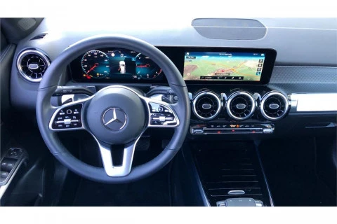 Mercedes-Benz GLB 180 d