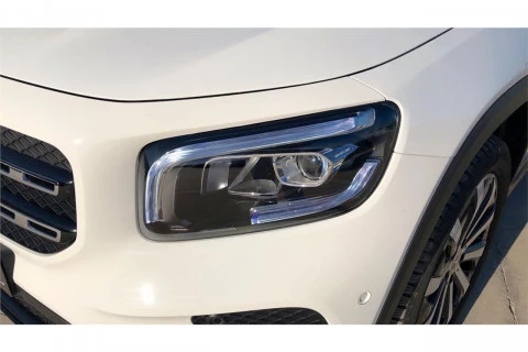 Mercedes-Benz GLB 180 d