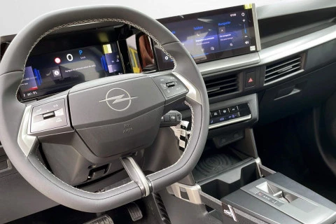 Opel Frontera 1.2T XHT Hybrid eDCT6 100kW GS