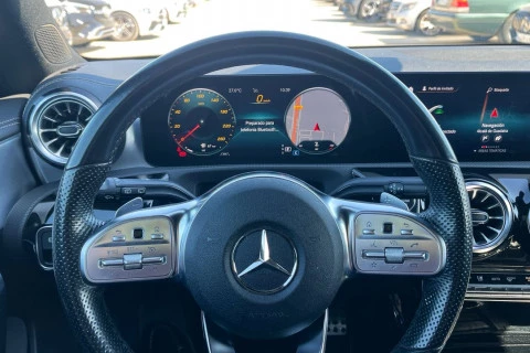 Mercedes-Benz CLA CLA 200 D DCT Shooting Brake