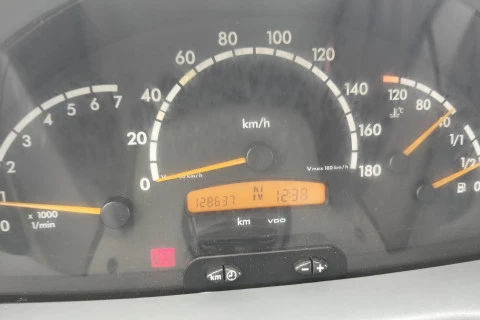 Mercedes-Benz Sprinter TRANSPORTE CABALLOS 