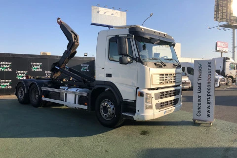 Volvo FM 380 + multilif 25 t.