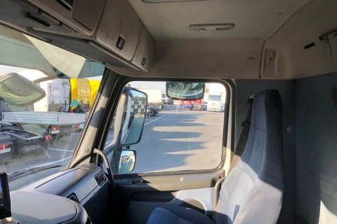 Volvo FM 380 + multilif 25 t.