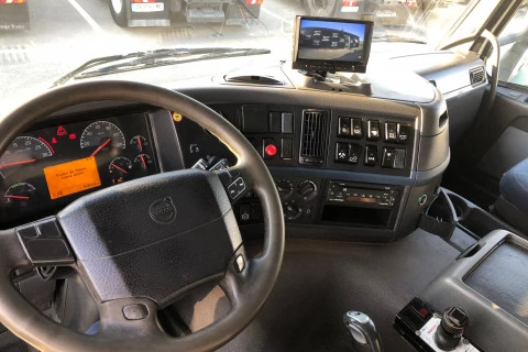 Volvo FM 380 + multilif 25 t.