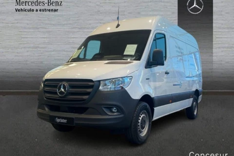 Mercedes-Benz eSprinter 320 Furgón PRO Medio
