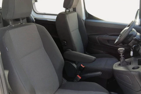 Peugeot Rifter Active Pack Business Standard BlueHDi 73 kW (100 CV)