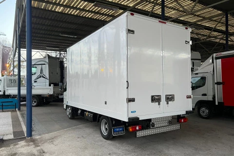 Mitsubishi Fuso Canter 3S13