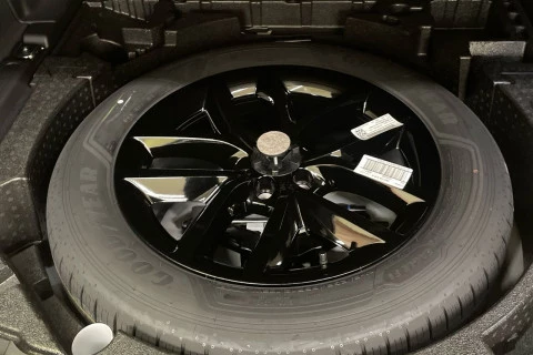 Land Rover Discovery Sport 2.0D TD4 MHEV S AWD Auto 120 kW (163 CV)