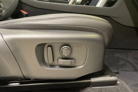 Land Rover Discovery Sport 2.0D TD4 MHEV S AWD Auto 120 kW (163 CV)