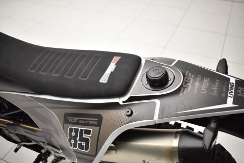 Husqvarna 701 Enduro .