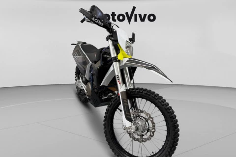 Husqvarna 701 Enduro .