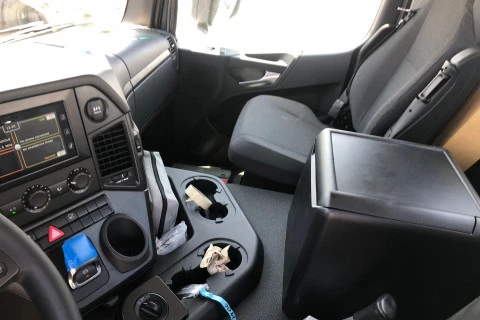 Mercedes-Benz Arocs 3740B