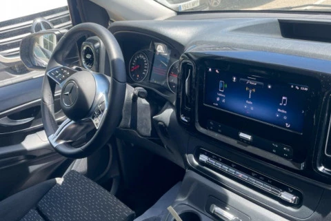 Mercedes-Benz Vito 114CDI AT 100kW Tourer Select Larga