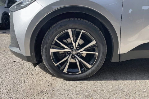 Toyota C-HR 1.8 140H Advance