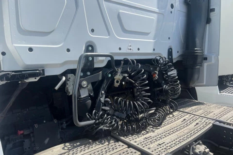 Mercedes-Benz Actros 1845 LS