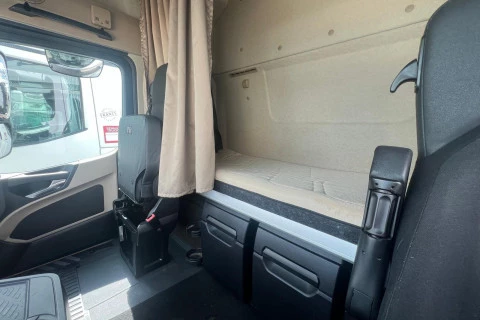 Mercedes-Benz Actros 1845 LS