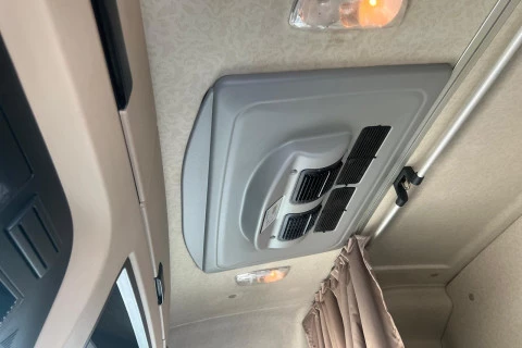 Mercedes-Benz Actros 1845 LS