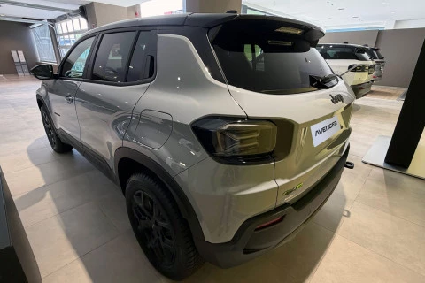 Jeep Avenger 1.2 eHybrid 4xe 107kW (145CV) Overland