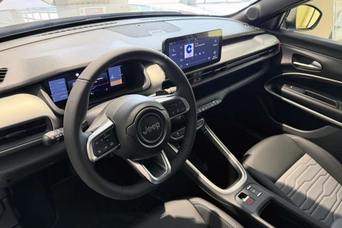 Jeep Avenger 1.2 eHybrid 4xe 107kW (145CV) Overland