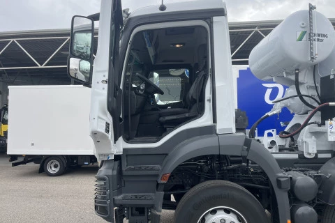 Mercedes-Benz Arocs 3240 B 8x4