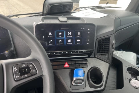 Mercedes-Benz Arocs 3240 B 8x4