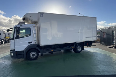 Mercedes-Benz Atego 1021