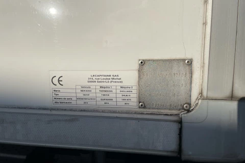 Mercedes-Benz Atego 1021