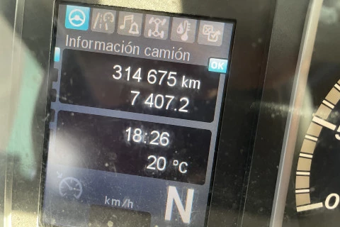 Mercedes-Benz Atego 1021