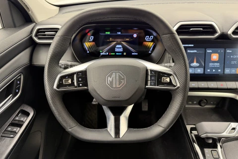 MG ZS Hybrid+ Luxury