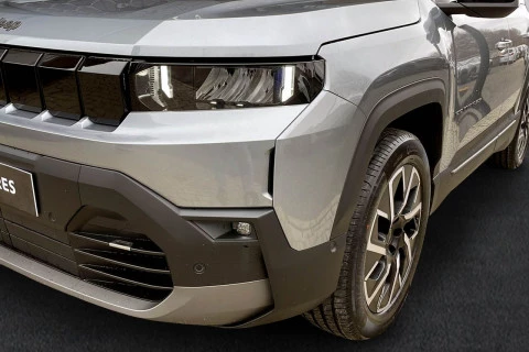 Jeep Compass Full Electric Jeep Compass BEV Altitude