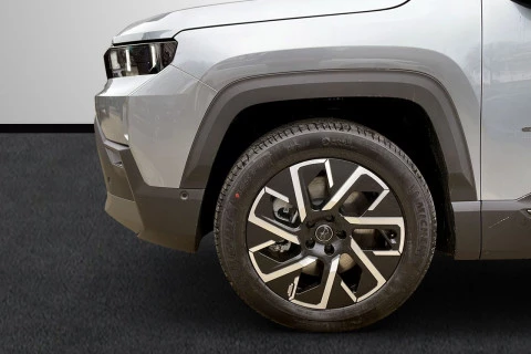 Jeep Compass Full Electric Jeep Compass BEV Altitude