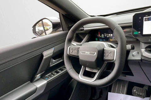 Jeep Compass Full Electric Jeep Compass BEV Altitude