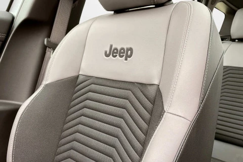 Jeep Compass Full Electric Jeep Compass BEV Altitude