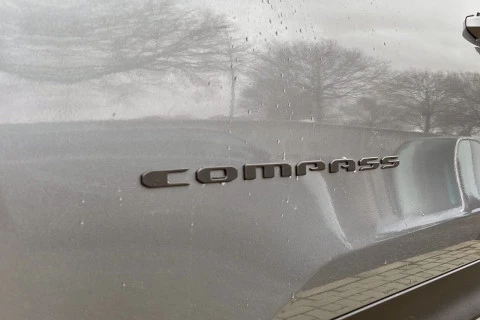 Jeep Compass Full Electric Jeep Compass BEV Altitude