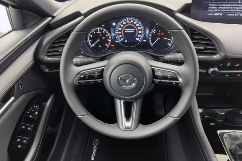 Mazda3 2.5L e-SKYACTIV G MHEV 103kW Prime-line