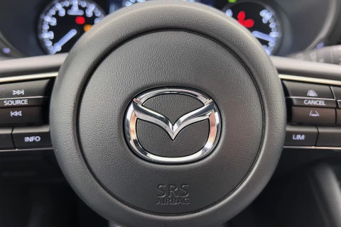 Mazda3 2.5L e-SKYACTIV G MHEV 103kW Prime-line