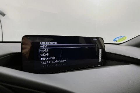 Mazda3 2.5L e-SKYACTIV G MHEV 103kW Prime-line