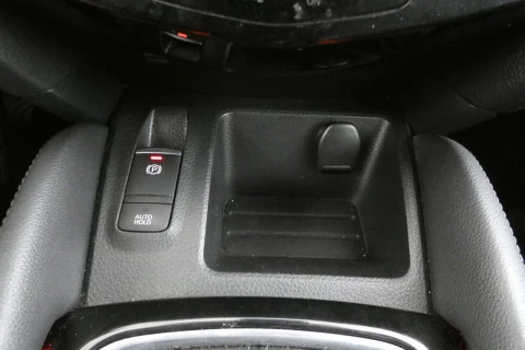 Nissan Qashqai  Diesel  1.7dCI N-Connecta 4x2