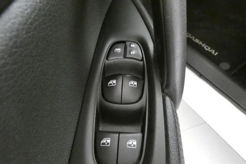 Nissan Qashqai  Diesel  1.7dCI N-Connecta 4x2