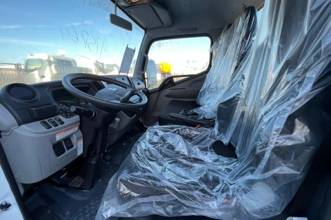 Mitsubishi Fuso Canter 3S13