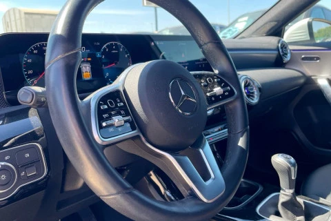 Mercedes-Benz Clase A A 180 Sedán