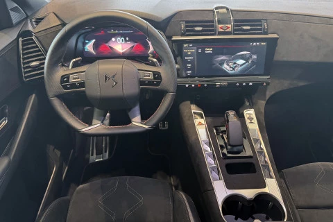 DS 7 PLUG-IN HYBRID 225 ÉDITION FRANCE