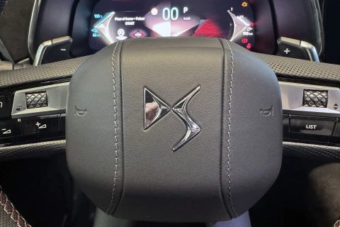 DS 7 PLUG-IN HYBRID 225 ÉDITION FRANCE