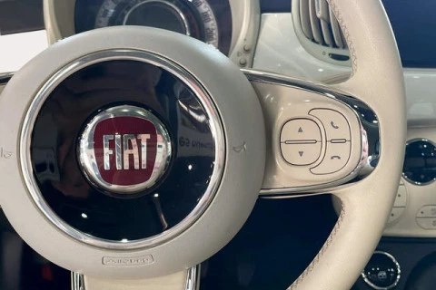 Fiat 500 1.0 Hybrid Dolcevita 51 kW (70 CV)