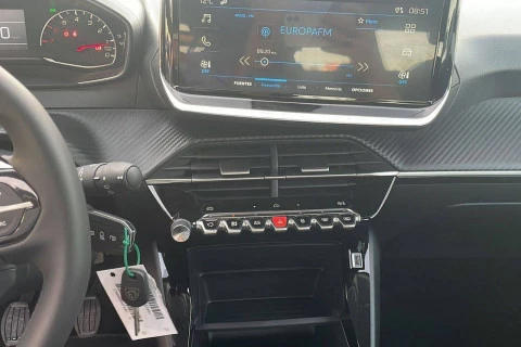 Peugeot 208 Active Puretech 100