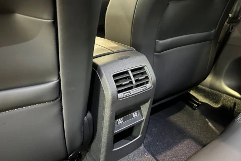 Peugeot 308 5P GT Hybrid MHEV 145 e-DCS6