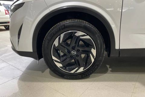 Nissan Qashqai DIG-T 103kW N-Connecta